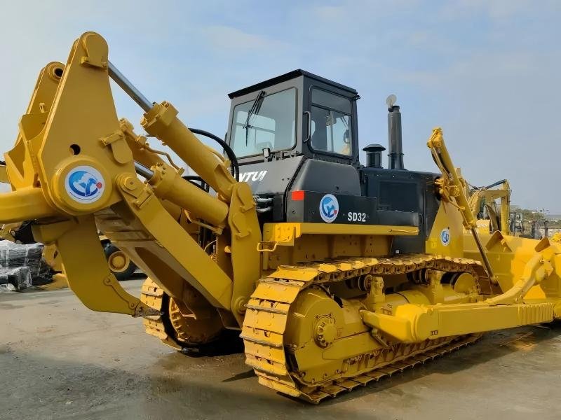 Used Bulldozer SHANTUI SD32: Power, Performance & Value You Can Trust