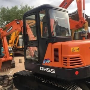 Used Excavator DOOSAN DH55 1
